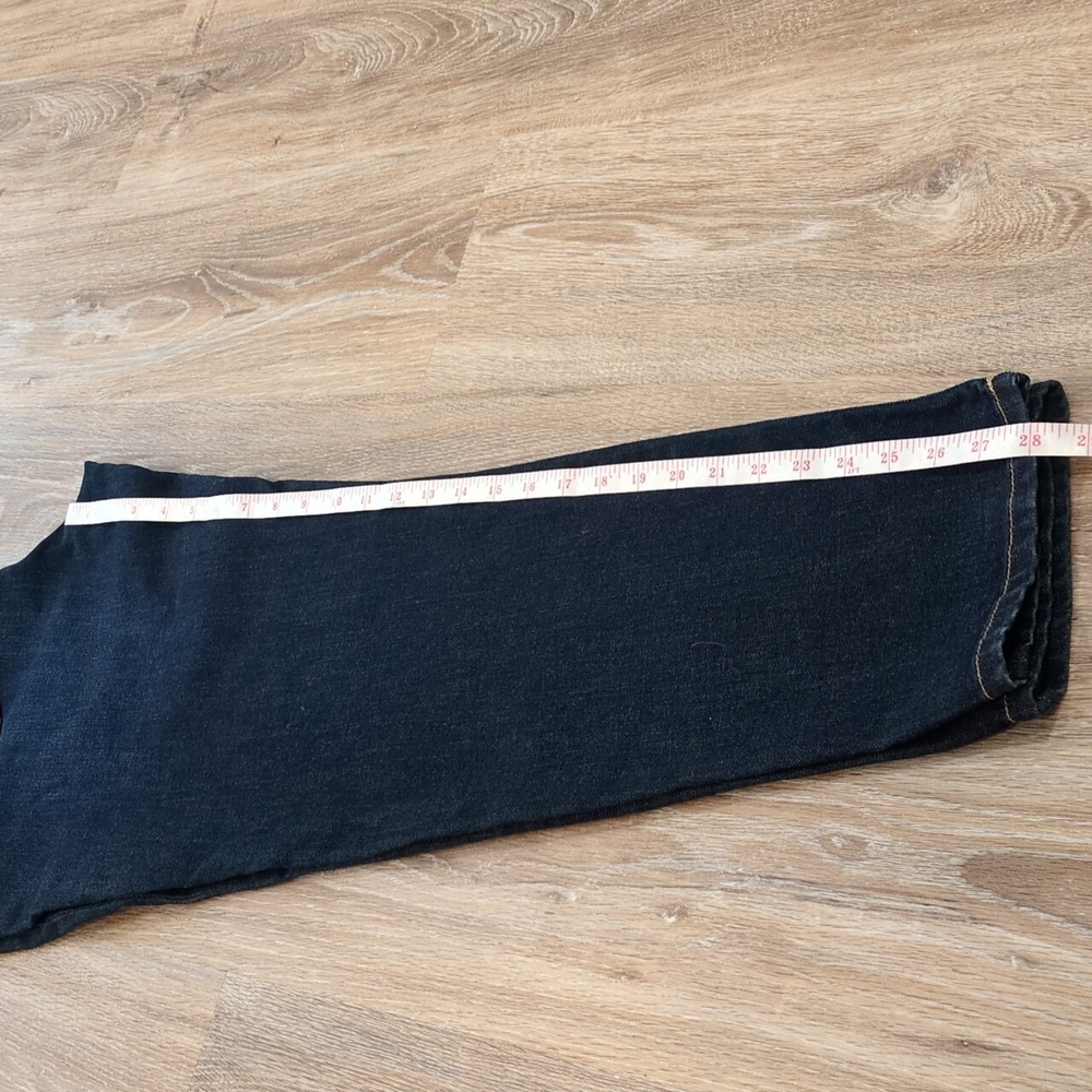 St John's Bay Floral 💐🌹🪻Embroidered Women's Jeans - Dark Blue size 14  😍🥰 - Picture 9 of 10